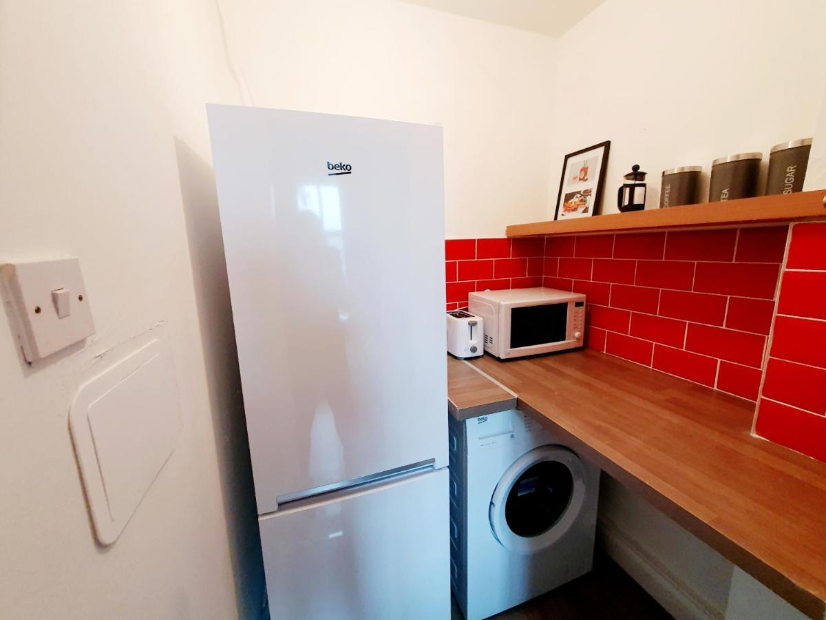 Station Apartment Белсхилл Экстерьер фото